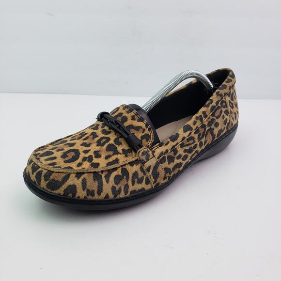 Collection By Clarks Ashland Ballot Womens Size 9 Leopard Slip On Loafer Shoes - Picture 2 of 11